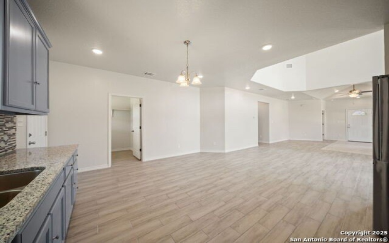 9322 Clamp, San Antonio, TX 78221, 3 Bedrooms Bedrooms, ,2 BathroomsBathrooms,Residential,For Sale,9322 Clamp,1879521
