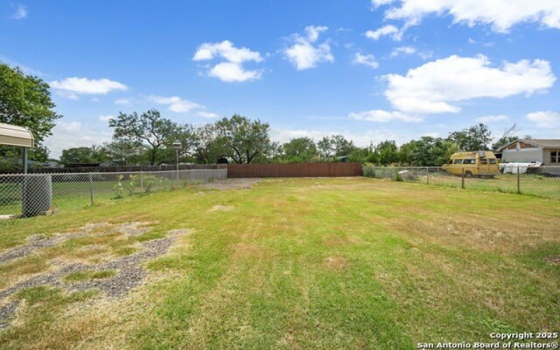 9322 Clamp, San Antonio, TX 78221, 3 Bedrooms Bedrooms, ,2 BathroomsBathrooms,Residential,For Sale,9322 Clamp,1879521