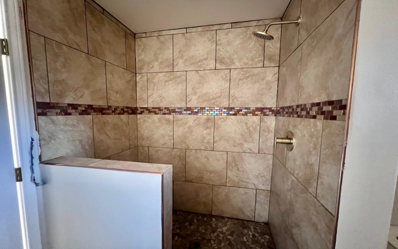 504 E Cortinas, Del Rio, TX 78840, 3 Bedrooms Bedrooms, ,2 BathroomsBathrooms,Residential,For Sale,504 E Cortinas,206814