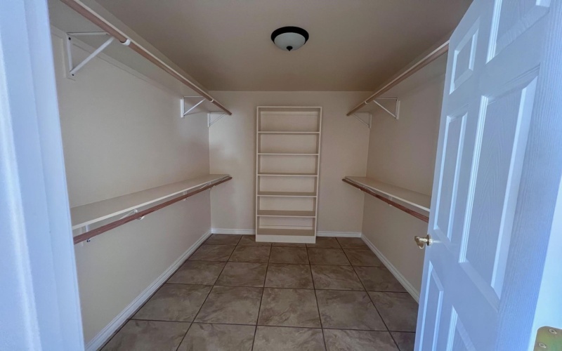 504 E Cortinas, Del Rio, TX 78840, 3 Bedrooms Bedrooms, ,2 BathroomsBathrooms,Residential,For Sale,504 E Cortinas,206814