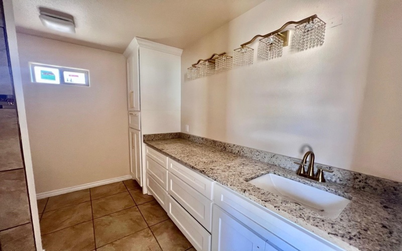 504 E Cortinas, Del Rio, TX 78840, 3 Bedrooms Bedrooms, ,2 BathroomsBathrooms,Residential,For Sale,504 E Cortinas,206814
