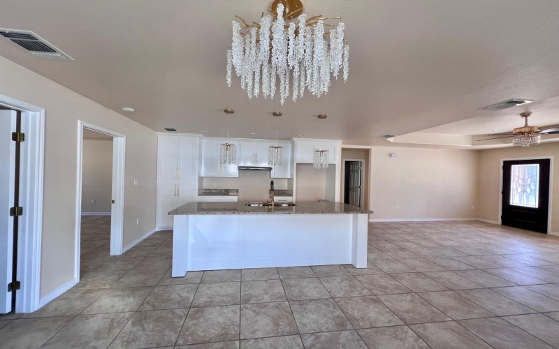 504 E Cortinas, Del Rio, TX 78840, 3 Bedrooms Bedrooms, ,2 BathroomsBathrooms,Residential,For Sale,504 E Cortinas,206814