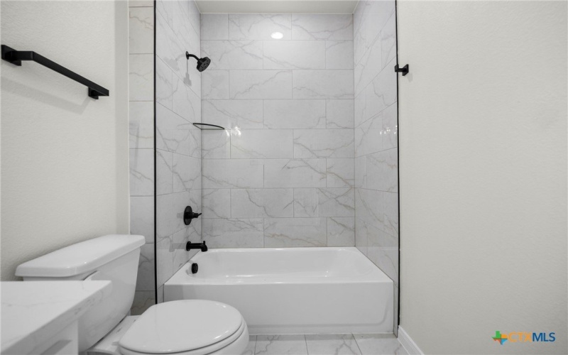 15938 Salado Drive, Temple, TX 76502, 5 Bedrooms Bedrooms, ,3 BathroomsBathrooms,Residential,For Sale,15938 Salado Drive,584665