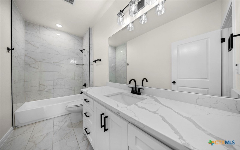 15938 Salado Drive, Temple, TX 76502, 5 Bedrooms Bedrooms, ,3 BathroomsBathrooms,Residential,For Sale,15938 Salado Drive,584665