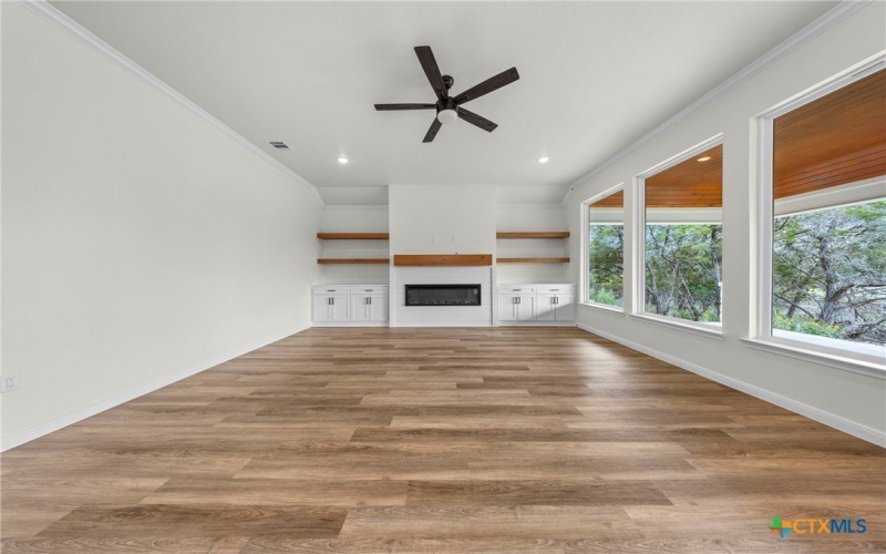 15938 Salado Drive, Temple, TX 76502, 5 Bedrooms Bedrooms, ,3 BathroomsBathrooms,Residential,For Sale,15938 Salado Drive,584665