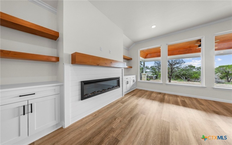 15938 Salado Drive, Temple, TX 76502, 5 Bedrooms Bedrooms, ,3 BathroomsBathrooms,Residential,For Sale,15938 Salado Drive,584665