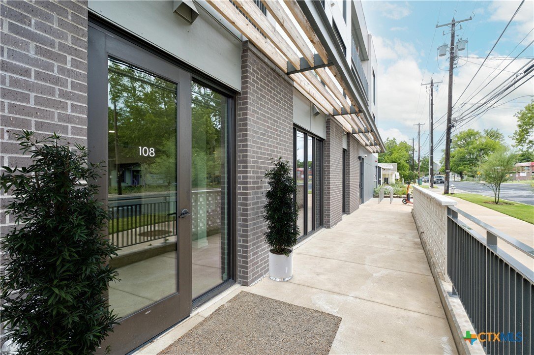 2209 S 1st Street #108, Austin, TX 78704, 1 Bedroom Bedrooms, ,1 BathroomBathrooms,Residential,For Sale,2209 S 1st Street,584829