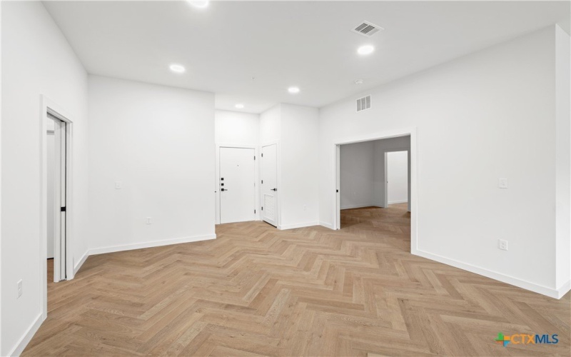 2209 S 1st Street #108, Austin, TX 78704, 1 Bedroom Bedrooms, ,1 BathroomBathrooms,Residential,For Sale,2209 S 1st Street,584829