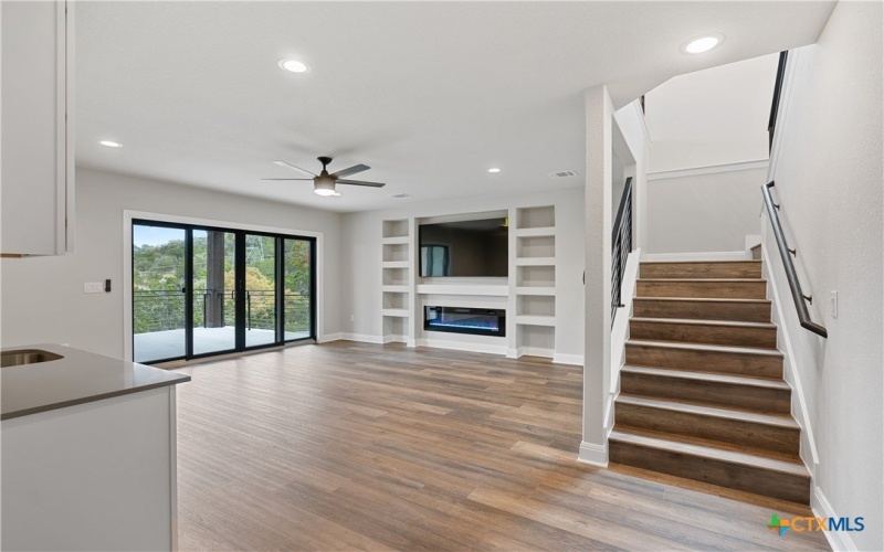 21002 Paseo De Vaca Street, Lago Vista, TX 78645, 5 Habitaciones Habitaciones , ,3 BañosBaños,Residential,En Venta,21002 Paseo De Vaca Street,584966