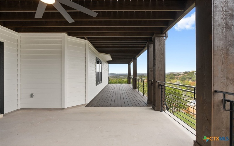 21002 Paseo De Vaca Street, Lago Vista, TX 78645, 5 Habitaciones Habitaciones , ,3 BañosBaños,Residential,En Venta,21002 Paseo De Vaca Street,584966