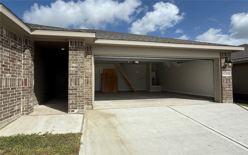 6225 Sadie Street, Corpus Christi, TX 78415, 4 Bedrooms Bedrooms, ,2 BathroomsBathrooms,Residential,For Sale,6225 Sadie Street,461269