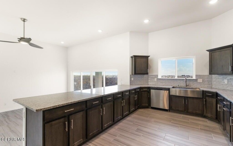13348 ETON, Horizon City, TX 79928, 4 Bedrooms Bedrooms, ,3 BathroomsBathrooms,Residential,For Sale,13348 ETON,925407