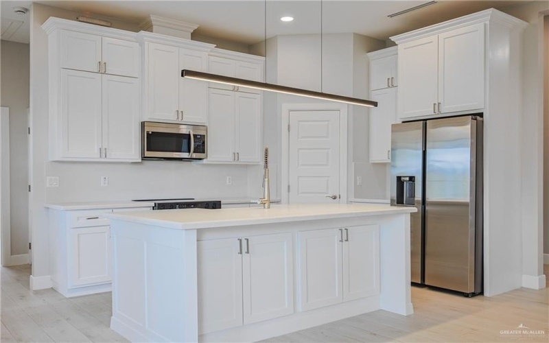 8047 N 48th Lane, McAllen, TX 78501, 3 Habitaciones Habitaciones , ,3 BañosBaños,Residential,En Venta,8047 N 48th Lane,474744