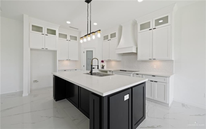 2613 E Comal Road, Edinburg, TX 78542, 3 Bedrooms Bedrooms, ,2 BathroomsBathrooms,Residential,For Sale,2613 E Comal Road,474749