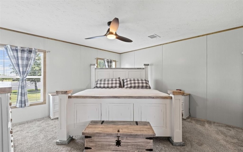 1401 Old Bridge Road, Cleburne, TX 76033, 3 Habitaciones Habitaciones , ,2 BañosBaños,Residential,En Venta,1401 Old Bridge Road,20956381