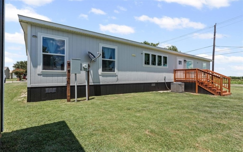 1401 Old Bridge Road, Cleburne, TX 76033, 3 Habitaciones Habitaciones , ,2 BañosBaños,Residential,En Venta,1401 Old Bridge Road,20956381