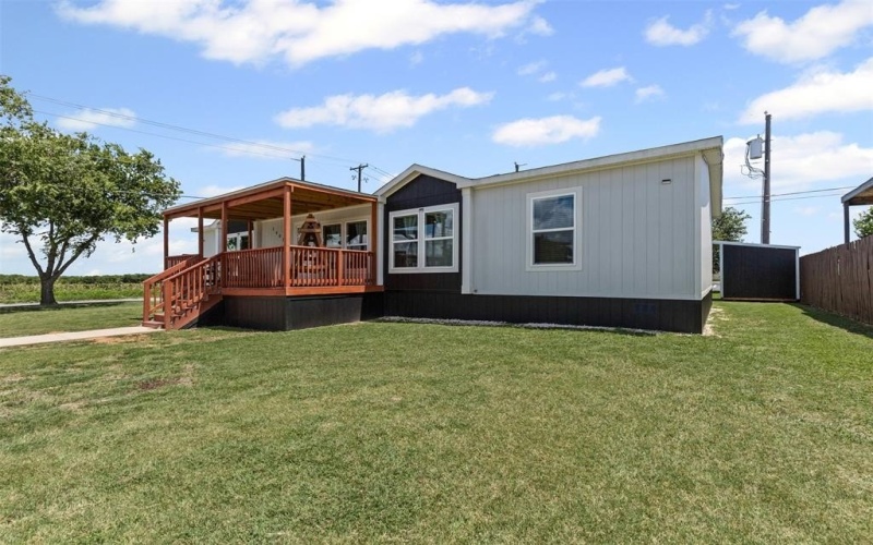 1401 Old Bridge Road, Cleburne, TX 76033, 3 Habitaciones Habitaciones , ,2 BañosBaños,Residential,En Venta,1401 Old Bridge Road,20956381