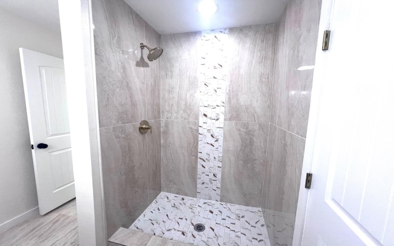 101 San Juan, Del Rio, TX 78840, 3 Bedrooms Bedrooms, ,2 BathroomsBathrooms,Residential,For Sale,101 San Juan,206835
