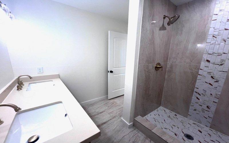 101 San Juan, Del Rio, TX 78840, 3 Bedrooms Bedrooms, ,2 BathroomsBathrooms,Residential,For Sale,101 San Juan,206835