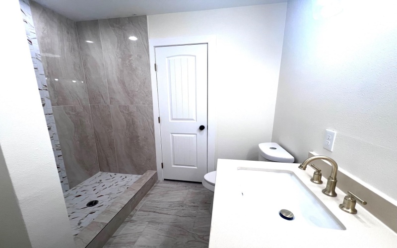 101 San Juan, Del Rio, TX 78840, 3 Bedrooms Bedrooms, ,2 BathroomsBathrooms,Residential,For Sale,101 San Juan,206835