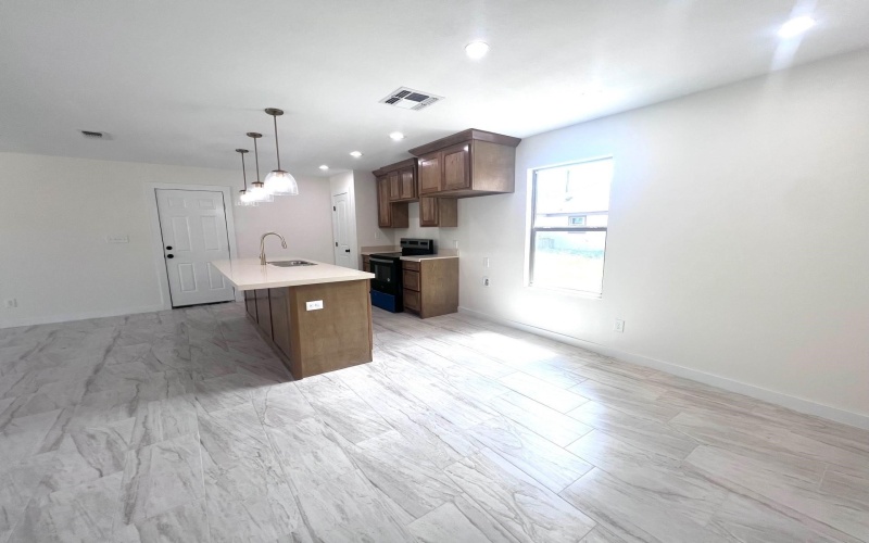 101 San Juan, Del Rio, TX 78840, 3 Bedrooms Bedrooms, ,2 BathroomsBathrooms,Residential,For Sale,101 San Juan,206835