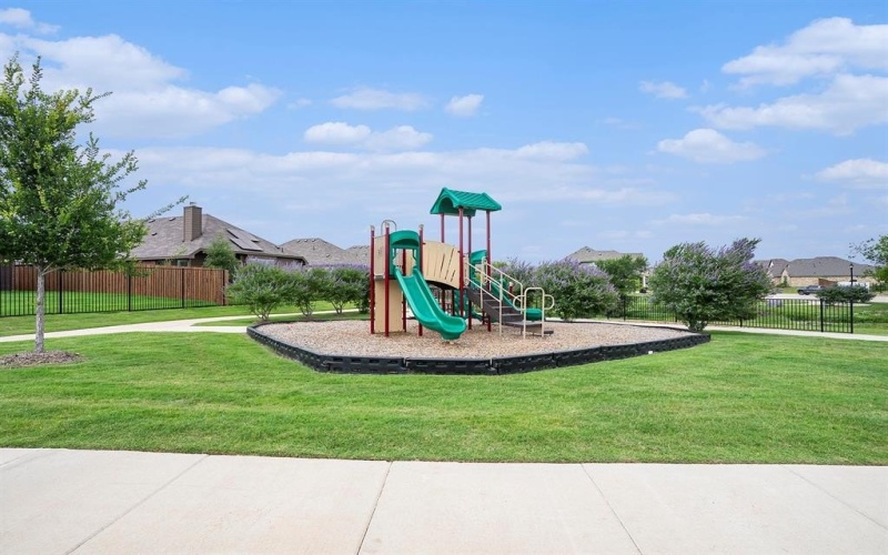 908 Misty Lane, Cleburne, TX 76033, 4 Bedrooms Bedrooms, ,2 BathroomsBathrooms,Residential,For Sale,908 Misty Lane,20971336