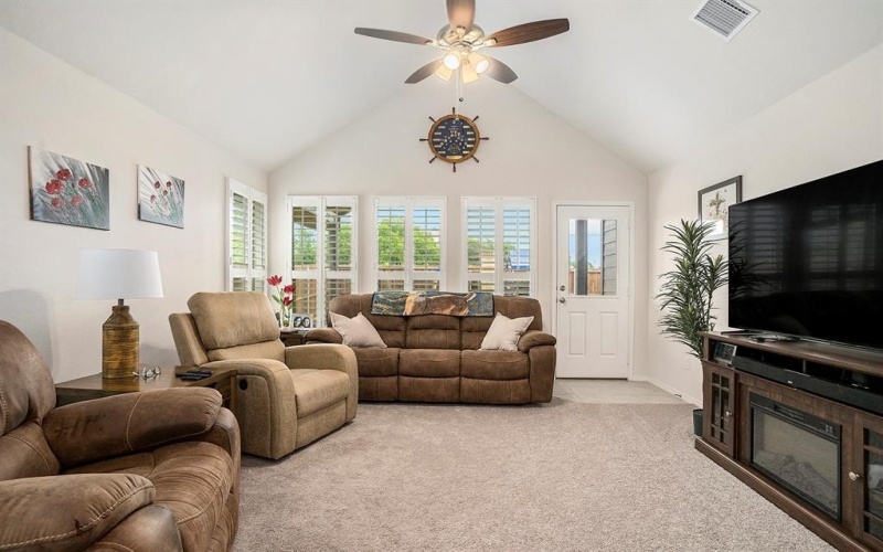 908 Misty Lane, Cleburne, TX 76033, 4 Bedrooms Bedrooms, ,2 BathroomsBathrooms,Residential,For Sale,908 Misty Lane,20971336