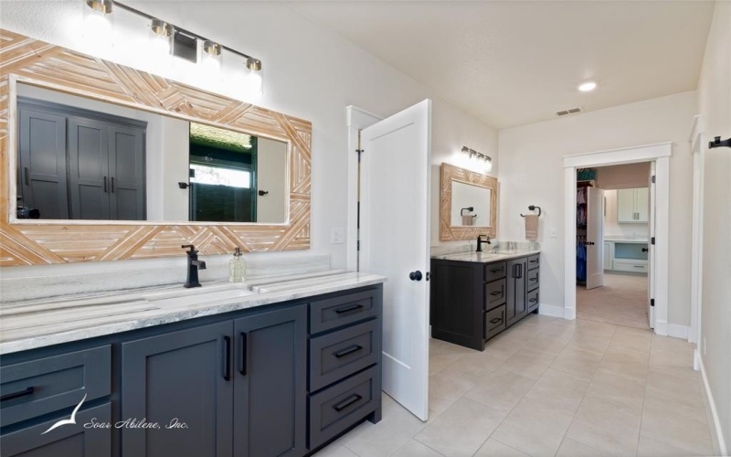 2910 Braune Road, Abilene, TX 79606, 4 Bedrooms Bedrooms, ,3 BathroomsBathrooms,Residential,For Sale,2910 Braune Road,20975737