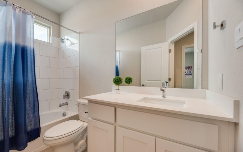 213 Frenchpark Drive, Fort Worth, TX 76052, 5 Bedrooms Bedrooms, ,5 BathroomsBathrooms,Residential,For Sale,213 Frenchpark Drive,20977964