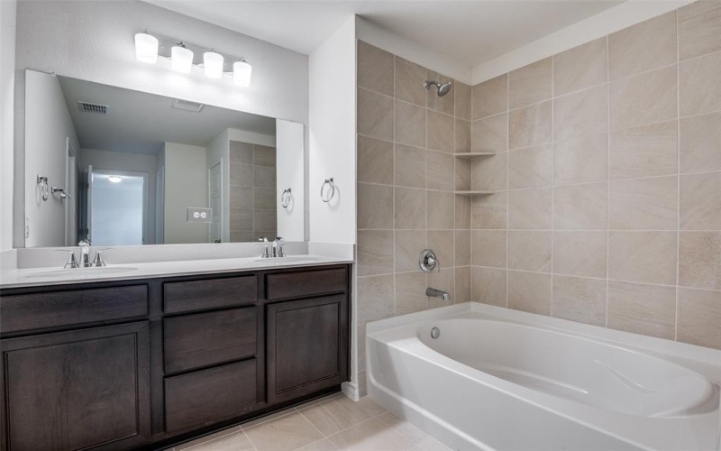 1513 Burton Drive, Seagoville, TX 75159, 3 Habitaciones Habitaciones , ,2 BañosBaños,Residential,En Venta,1513 Burton Drive,0,20983280