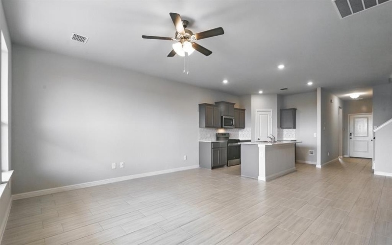 112 TRINITY Street, Grandview, TX 76050, 4 Habitaciones Habitaciones , ,2 BañosBaños,Residential,En Venta,112 TRINITY Street,20983399