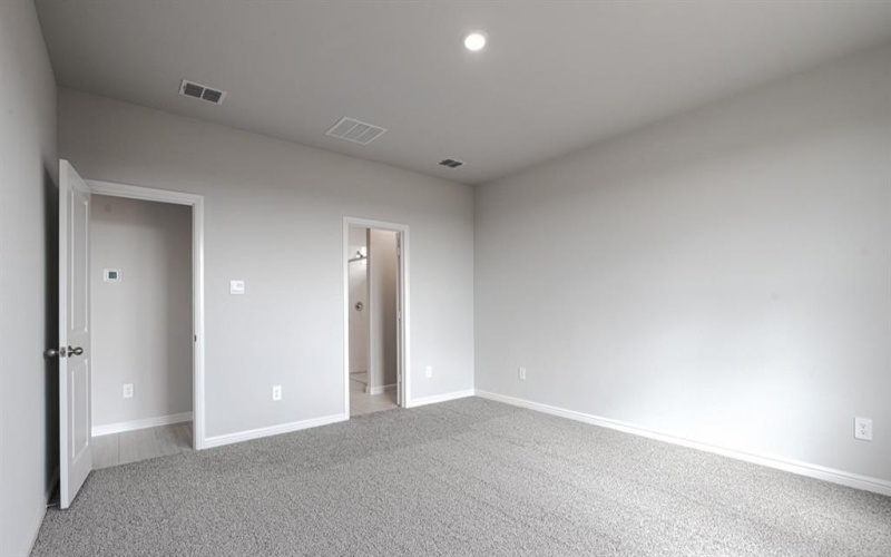 112 TRINITY Street, Grandview, TX 76050, 4 Habitaciones Habitaciones , ,2 BañosBaños,Residential,En Venta,112 TRINITY Street,20983399