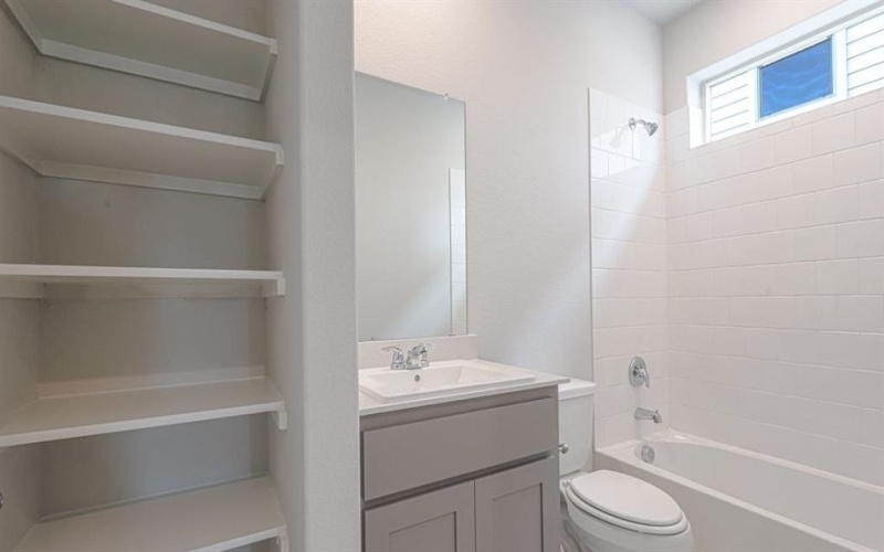 112 TRINITY Street, Grandview, TX 76050, 4 Habitaciones Habitaciones , ,2 BañosBaños,Residential,En Venta,112 TRINITY Street,20983399
