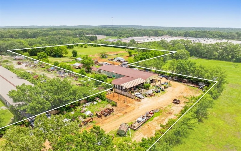 11718 Laney Road, Tyler, TX 75708, ,Commercial Sale,For Sale,11718 Laney Road,20983436