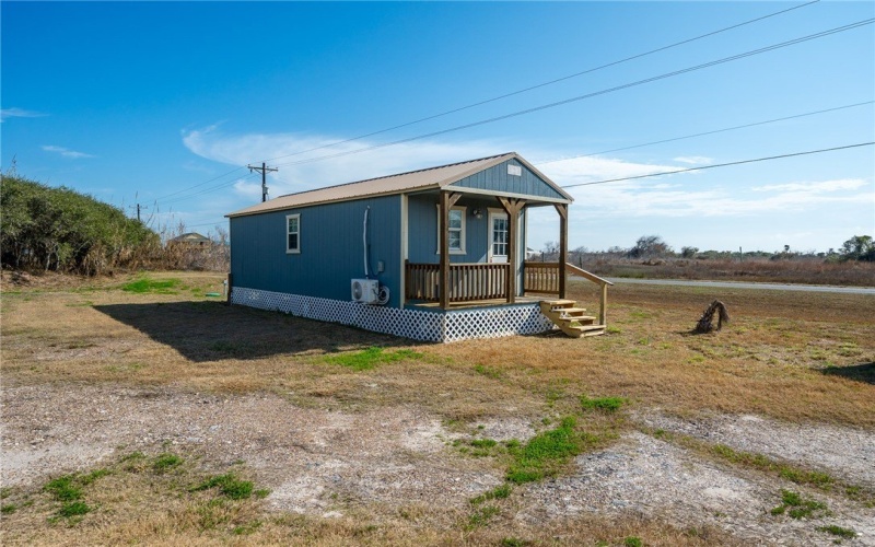 2032 Dallas Street, Rockport, TX 78382, 1 Dormitorio Habitaciones , ,1 BañoBaños,Residential,En Venta,2032 Dallas Street,453311