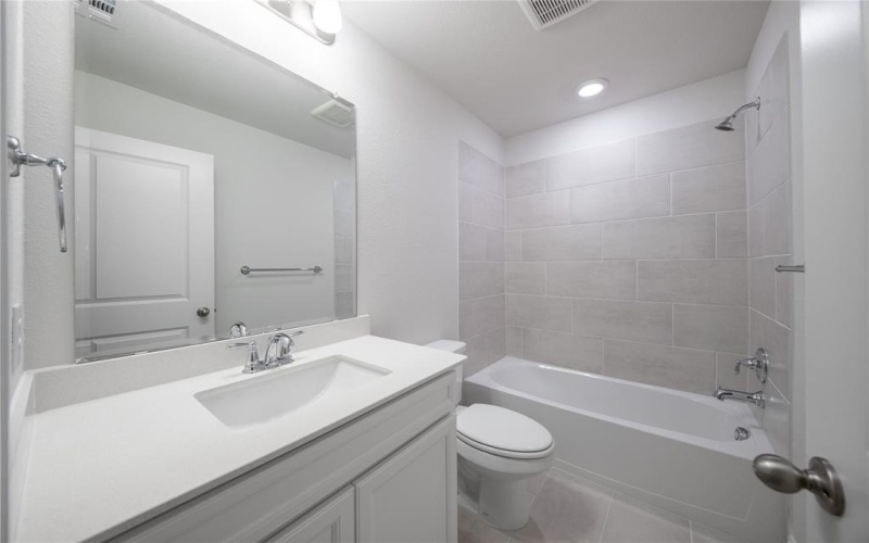 7913 Sunset Boulevard, Rowlett, TX 75088, 4 Habitaciones Habitaciones , ,3 BañosBaños,Residential,En Venta,7913 Sunset Boulevard,0,20983713