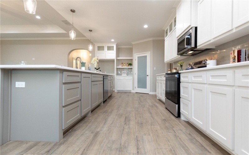 105 Traditions Drive, Rockport, TX 78382, 4 Bedrooms Bedrooms, ,3 BathroomsBathrooms,Residential,For Sale,105 Traditions Drive,453481
