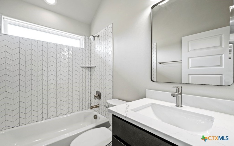 11 Moonlight Lane, Wimberley, TX 78676, 3 Habitaciones Habitaciones , ,2 BañosBaños,Residential,En Venta,11 Moonlight Lane,578324