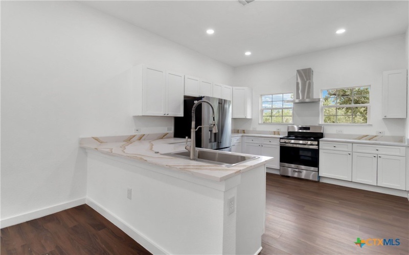 27 Pueblo Trail, Wimberley, TX 78676, 4 Bedrooms Bedrooms, ,2 BathroomsBathrooms,Residential,For Sale,27 Pueblo Trail,584991