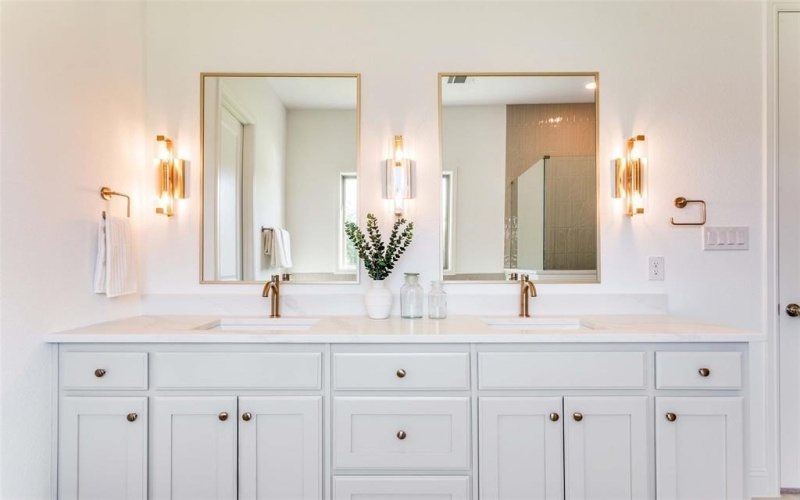 1001 Emery Court, Willow Park, TX 76087, 3 Habitaciones Habitaciones , ,2 BañosBaños,Residential,En Venta,1001 Emery Court,0,20980373