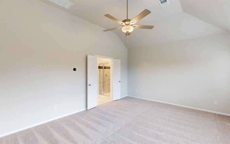 400 Eaton Drive, Justin, TX 76247, 6 Bedrooms Bedrooms, ,5 BathroomsBathrooms,Residential,For Sale,400 Eaton Drive,0,20982135