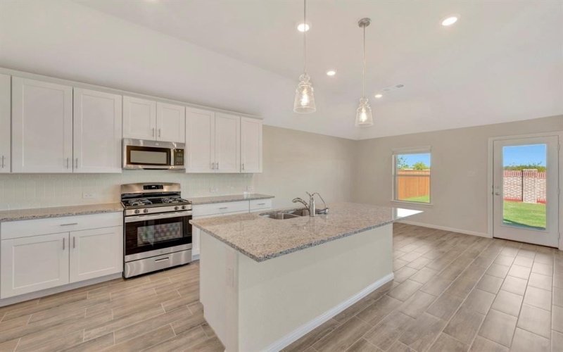 106 Hudson Lane, Justin, TX 76247, 4 Habitaciones Habitaciones , ,3 BañosBaños,Residential,En Venta,106 Hudson Lane,0,20982214