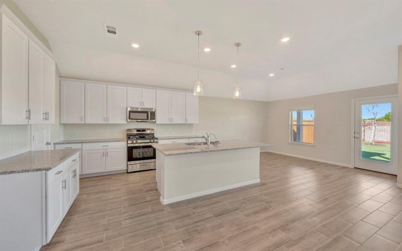 106 Hudson Lane, Justin, TX 76247, 4 Habitaciones Habitaciones , ,3 BañosBaños,Residential,En Venta,106 Hudson Lane,0,20982214