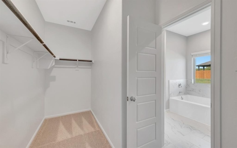 508 Turner Lane, Justin, TX 76247, 6 Bedrooms Bedrooms, ,5 BathroomsBathrooms,Residential,For Sale,508 Turner Lane,0,20982260