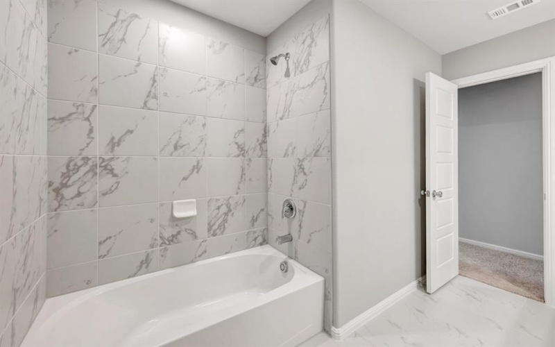 508 Turner Lane, Justin, TX 76247, 6 Bedrooms Bedrooms, ,5 BathroomsBathrooms,Residential,For Sale,508 Turner Lane,0,20982260