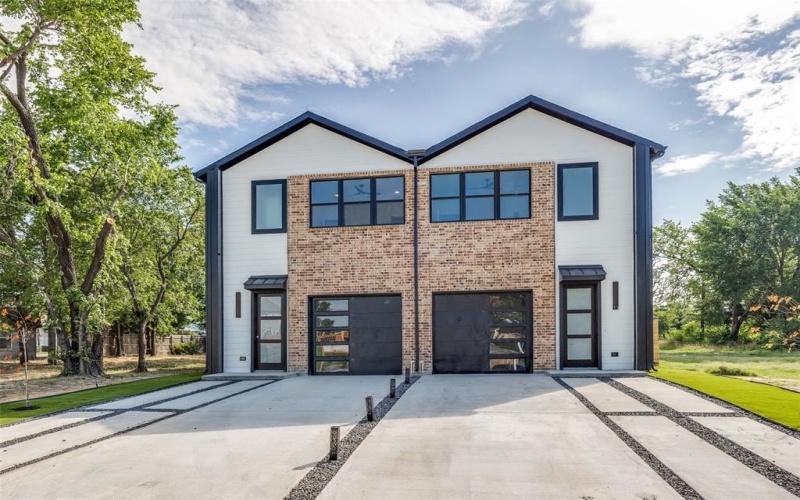 2410 Jeffries Street, Dallas, TX 75215, 3 Bedrooms Bedrooms, ,3 BathroomsBathrooms,Residential,For Sale,2410 Jeffries Street,20982340