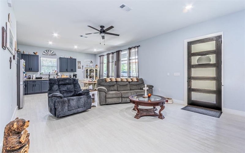 286 Harris Boulevard, Malakoff, TX 75148, 3 Bedrooms Bedrooms, ,2 BathroomsBathrooms,Residential,For Sale,286 Harris Boulevard,20982990