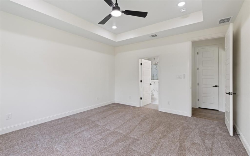806 Barber Avenue, Cleburne, TX 76031, 3 Bedrooms Bedrooms, ,2 BathroomsBathrooms,Residential,For Sale,806 Barber Avenue,20983082