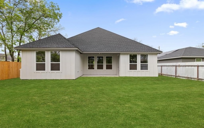 806 Barber Avenue, Cleburne, TX 76031, 3 Bedrooms Bedrooms, ,2 BathroomsBathrooms,Residential,For Sale,806 Barber Avenue,20983082