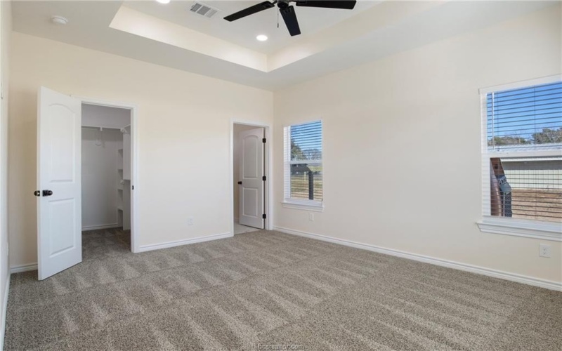 807 East Brown Street, Hearne, TX 77859, 3 Bedrooms Bedrooms, ,2 BathroomsBathrooms,Residential,For Sale,807 East Brown Street,25000914
